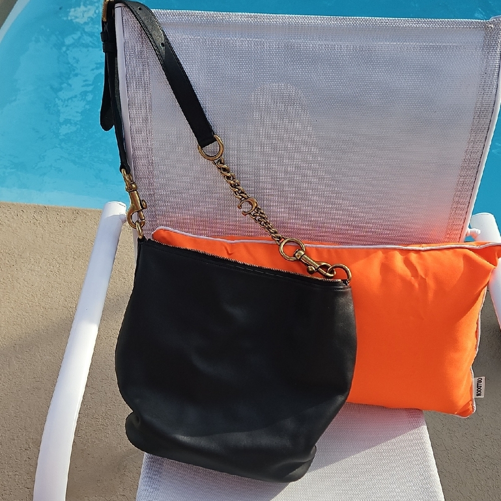 Coach Black Leather Shoulder Bag with Gold Chain - Picture 3 of 5
